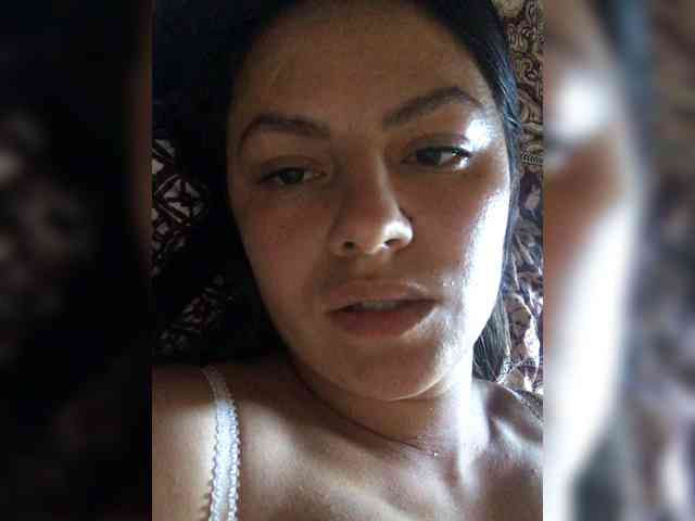 MissDiiiii webcam