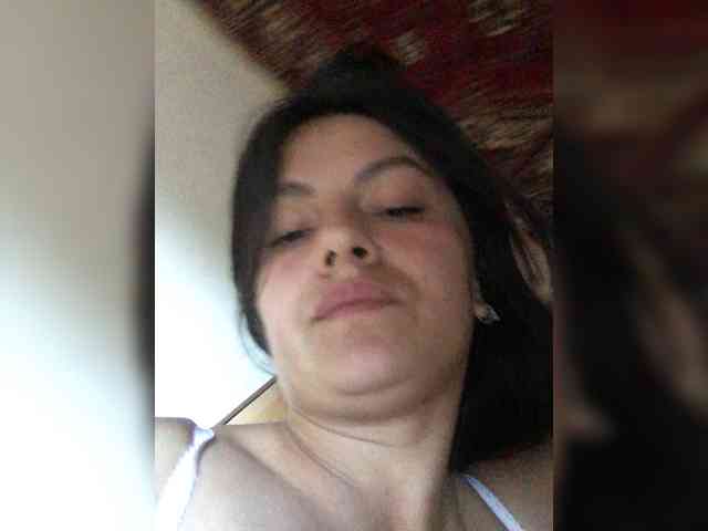 MissDiiiii webcam
