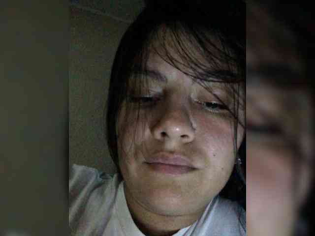 MissDiiiii webcam