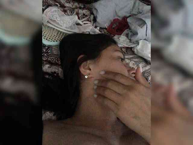 MissDiiiii webcam