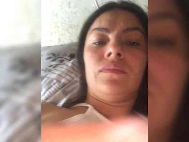 MissDiiiii webcam