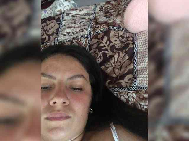 MissDiiiii webcam