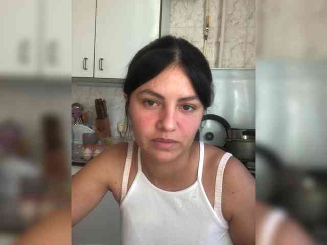 MissDiiiii webcam