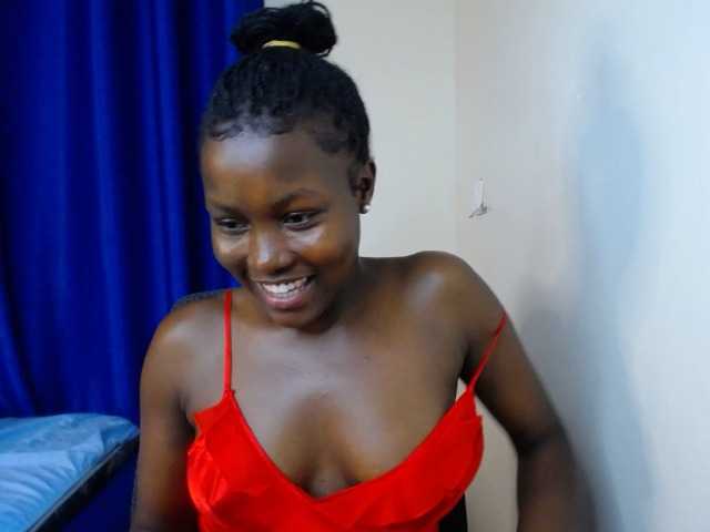 CurvyBody live cam on BongaCams