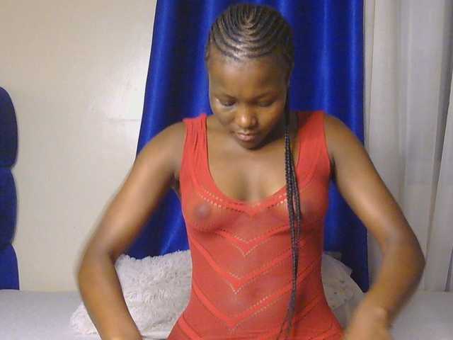CurvyBody live cam on BongaCams