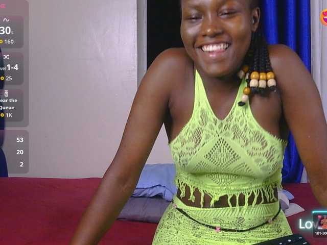 CurvyBody live cam on BongaCams