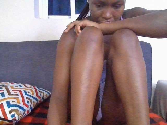 CurvyBody live cam on BongaCams