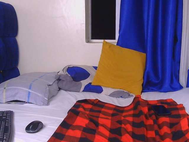 CurvyBody live cam on BongaCams