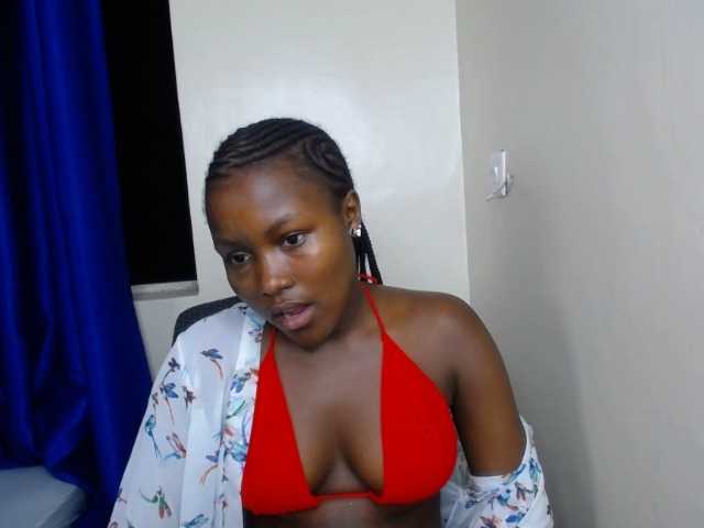 CurvyBody live cam on BongaCams
