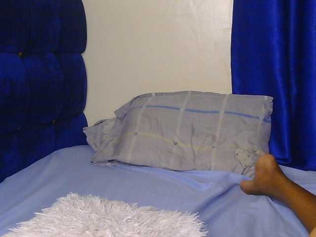 CurvyBody live cam on BongaCams