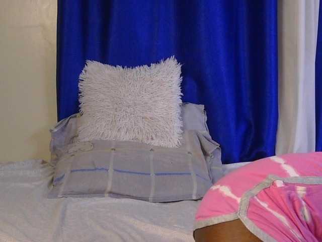 CurvyBody live cam on BongaCams