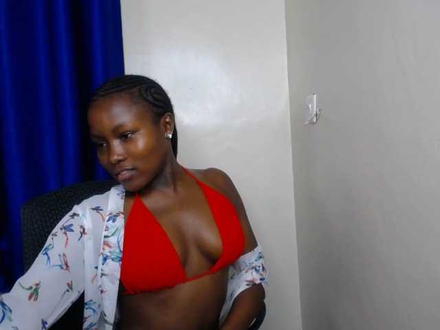 CurvyBody live cam on BongaCams