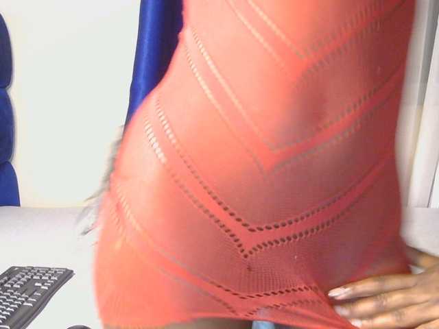 CurvyBody live cam on BongaCams