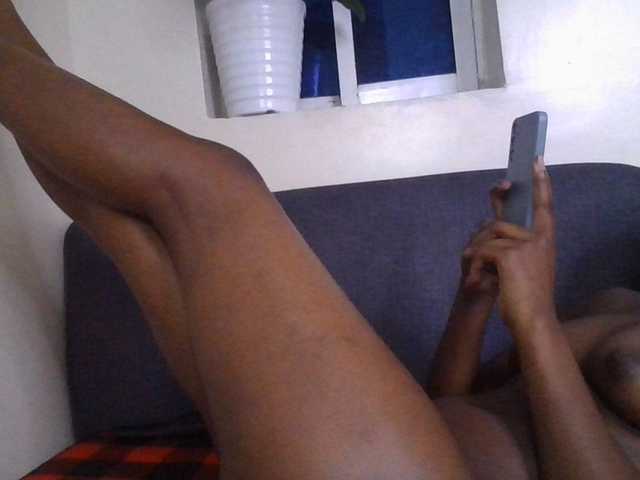 CurvyBody live cam on BongaCams