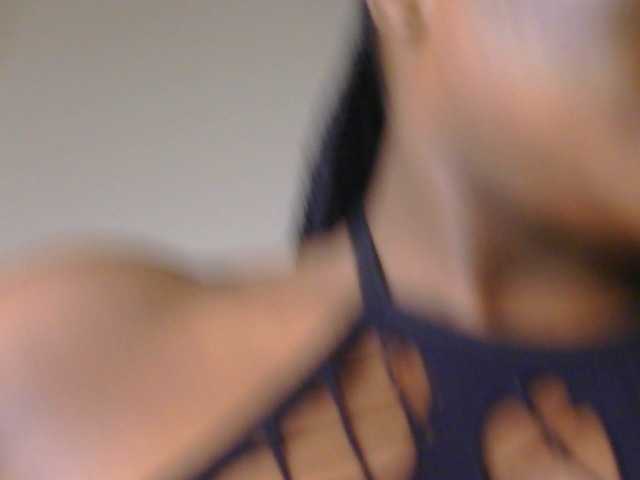 CurvyBody live cam on BongaCams