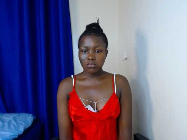 CurvyBody live cam on BongaCams