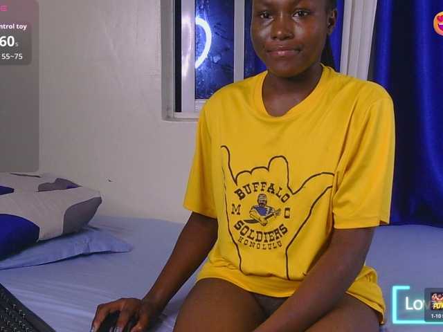 CurvyBody live cam on BongaCams