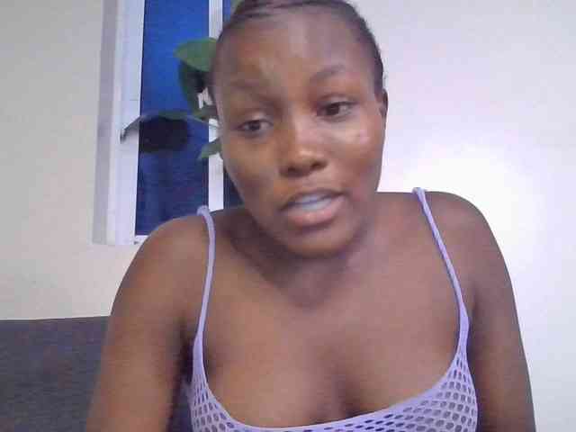 CurvyBody webcam