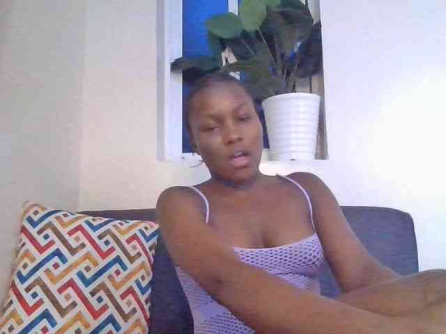 CurvyBody webcam