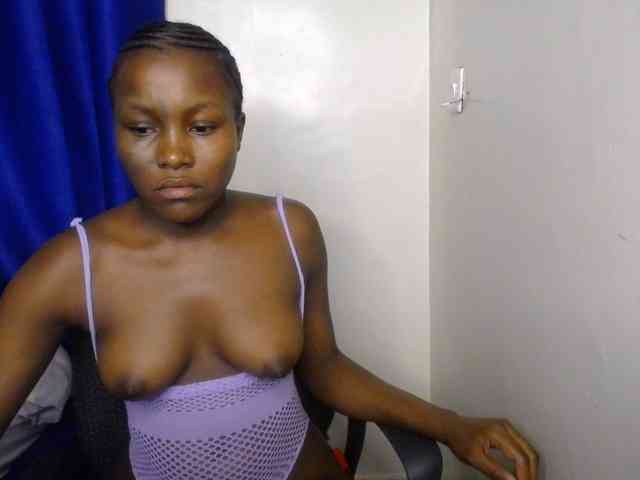 CurvyBody webcam