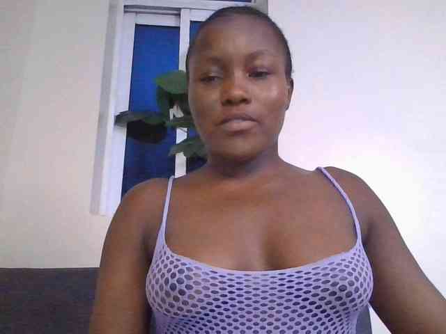 CurvyBody webcam