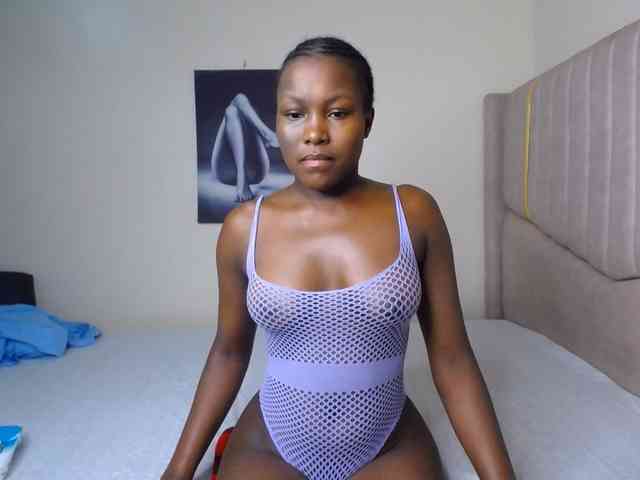 CurvyBody webcam