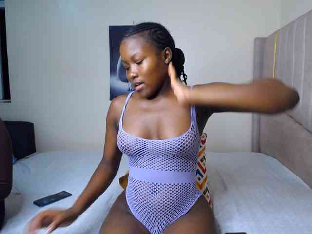 CurvyBody webcam
