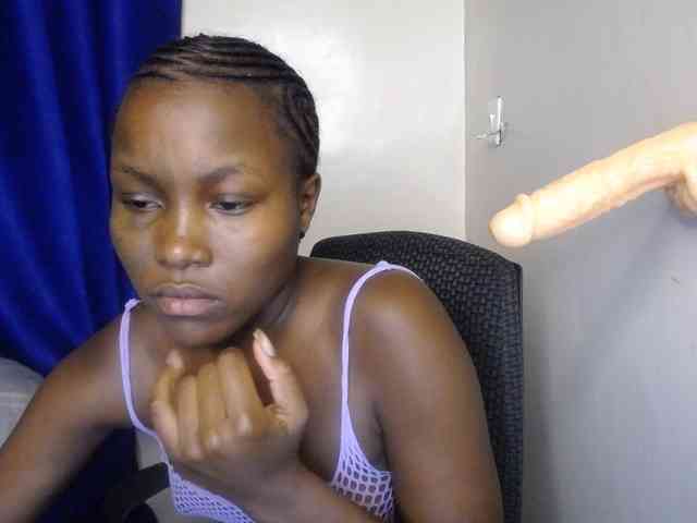 CurvyBody webcam