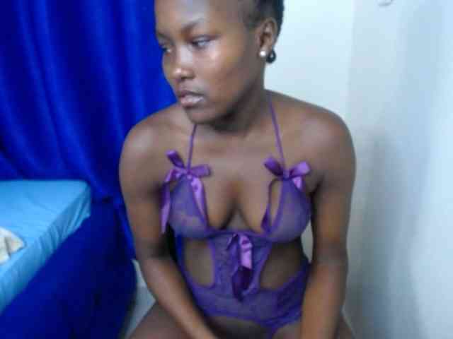 CurvyBody webcam