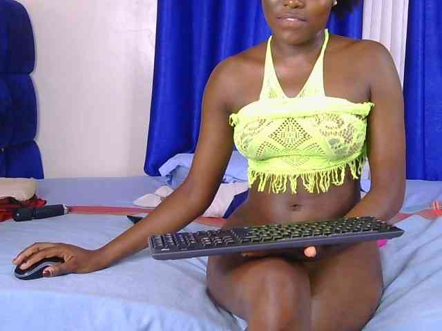 CurvyBody webcam