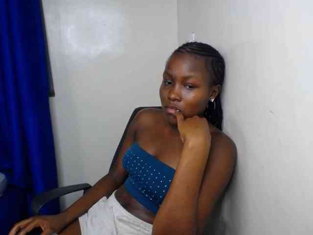 CurvyBody webcam