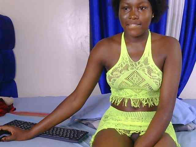 CurvyBody webcam