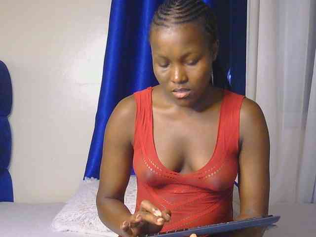 CurvyBody webcam