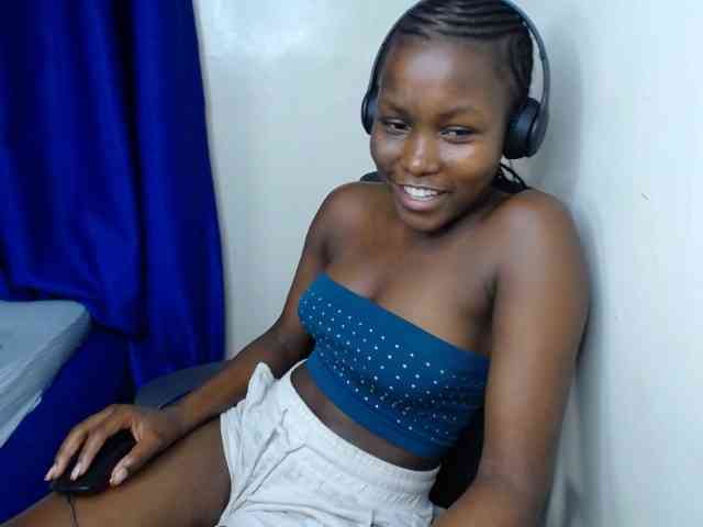 CurvyBody webcam