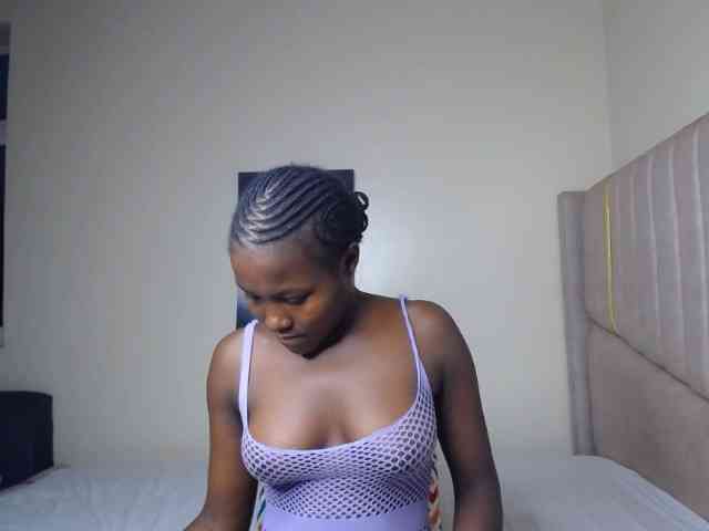 CurvyBody webcam