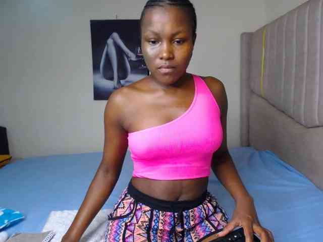 CurvyBody webcam