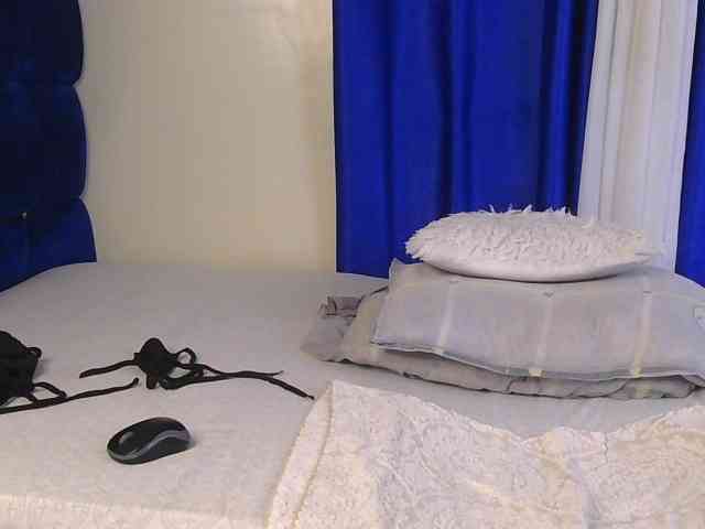 CurvyBody webcam