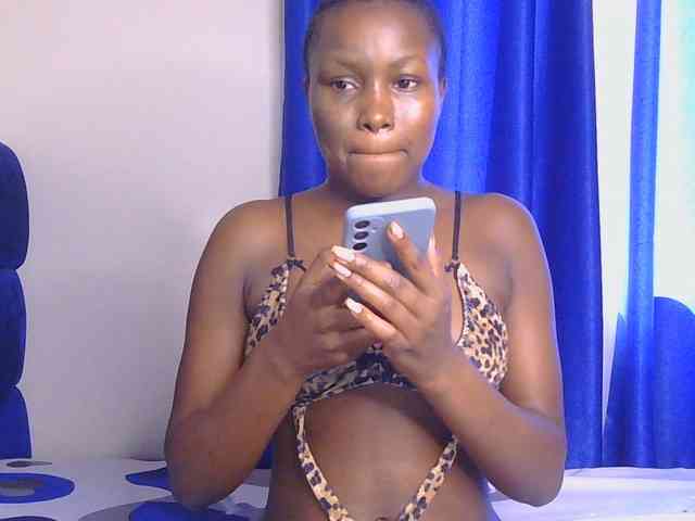 CurvyBody webcam