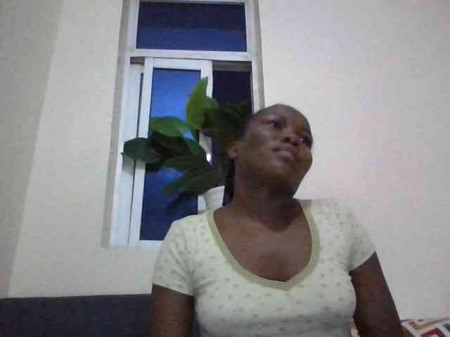 CurvyBody webcam