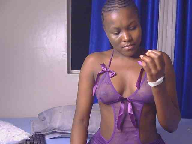 Model: CurvyBody