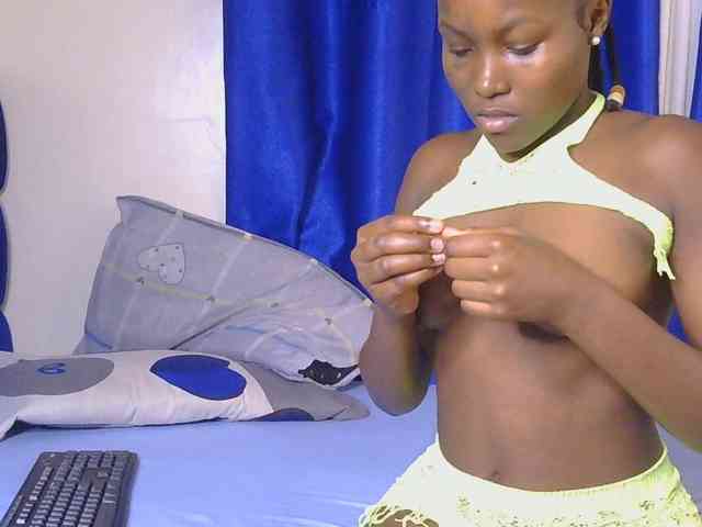 CurvyBody webcam