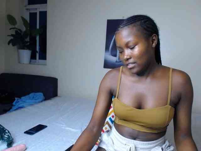 CurvyBody webcam