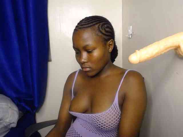 CurvyBody webcam