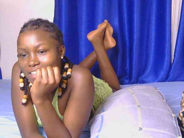 CurvyBody webcam