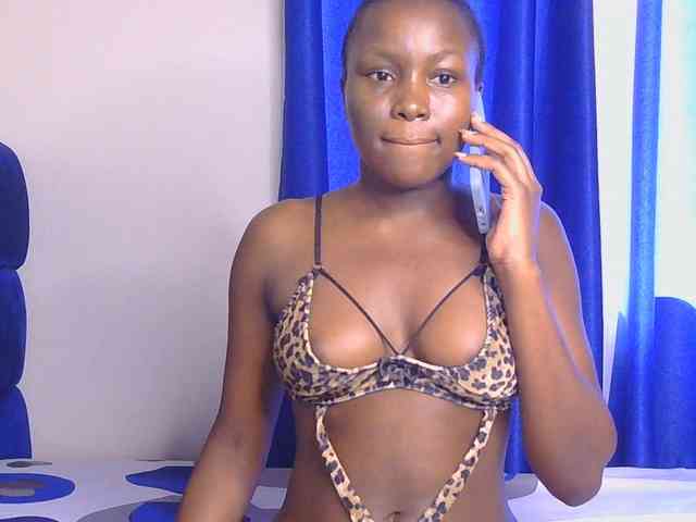 CurvyBody webcam