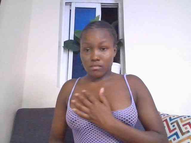 CurvyBody webcam