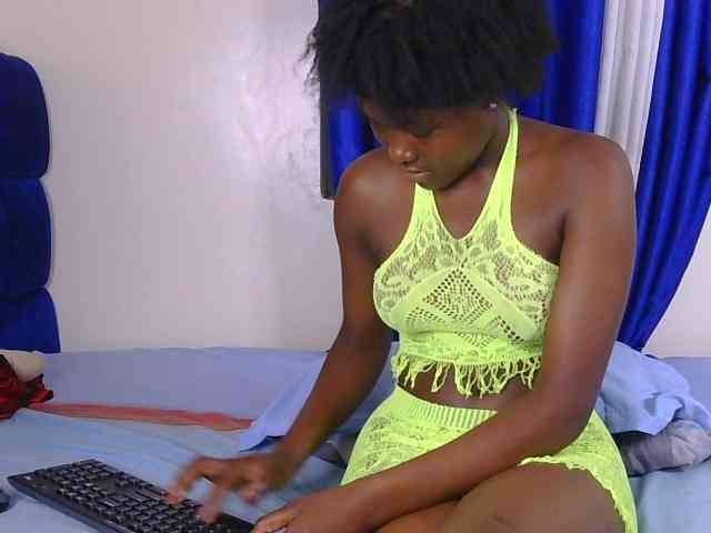 CurvyBody CurvyBody