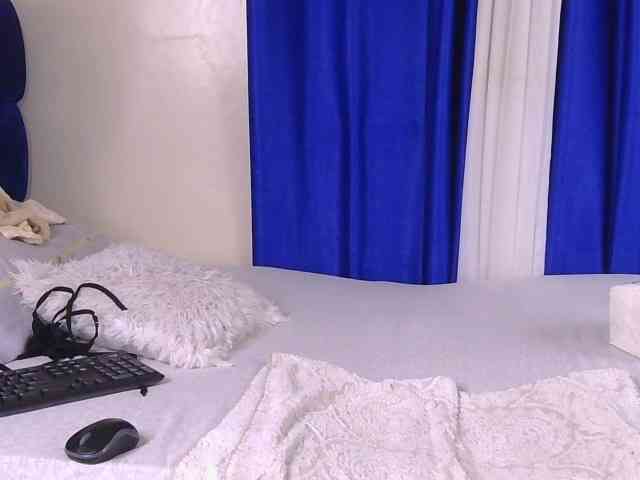 CurvyBody webcam