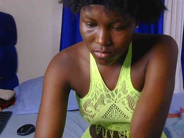 CurvyBody webcam