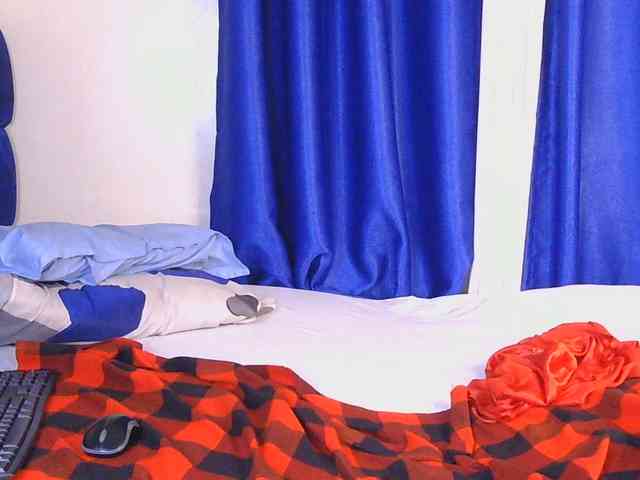 CurvyBody webcam